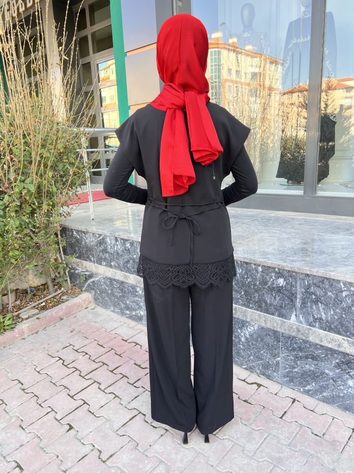 MY1421-YAKASI İŞLEMELİ TAKIM